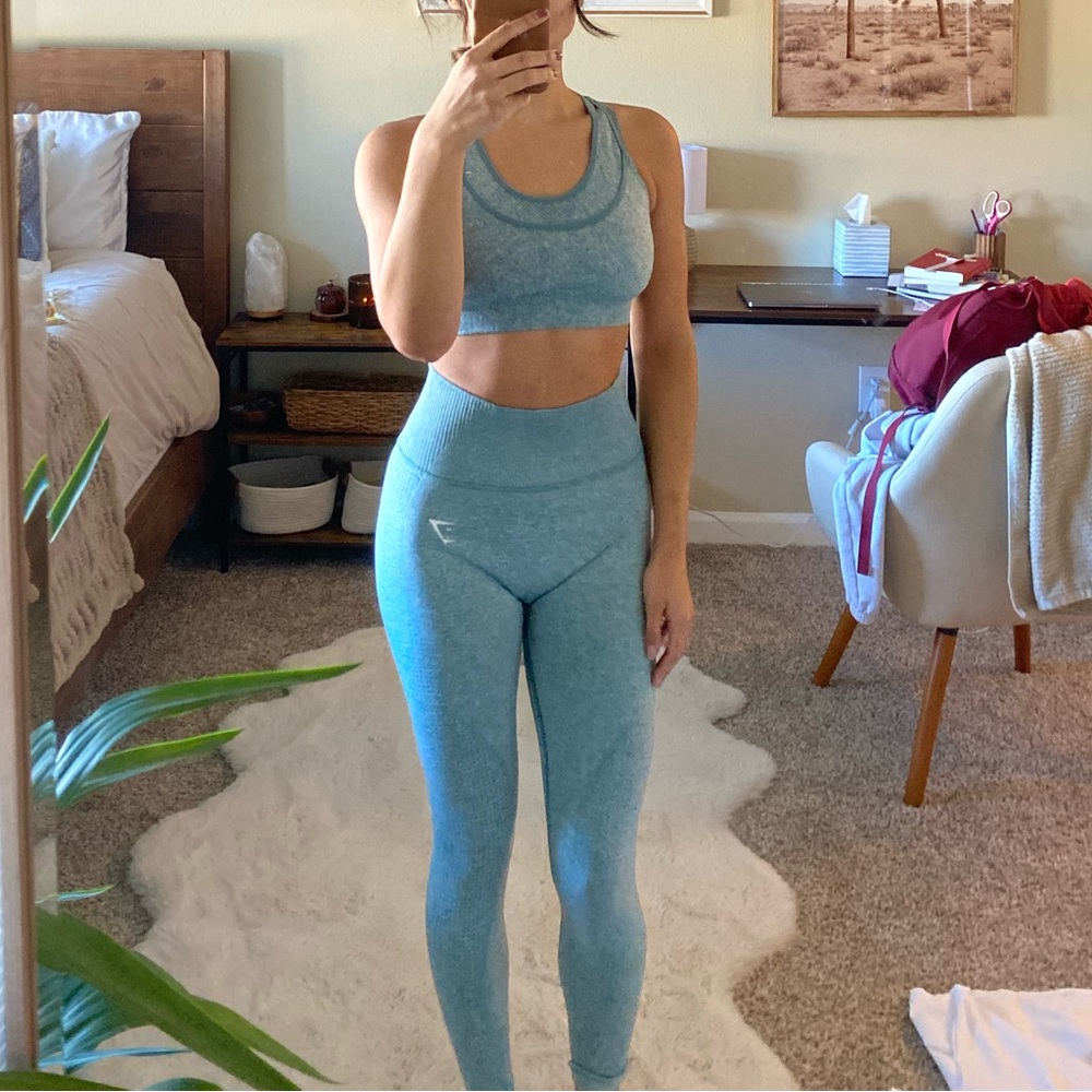 Blue gym shark set